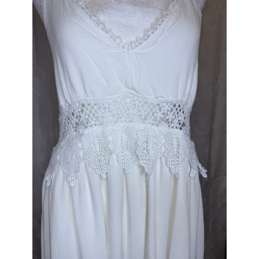 Suzanne Betro White Crochet Lace Halter Midi Dress Boho Tassel Smocked Back M - Picture 4 of 9